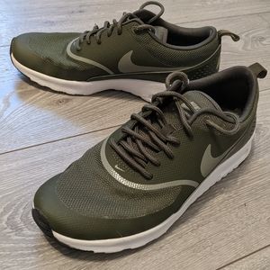 Nike Air Max Thea size 7 army green